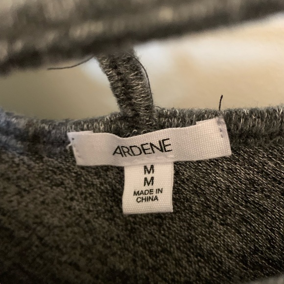 ⏰️3/$10 M/M Ardene Gray Long Sleeves Top - Picture 2 of 3